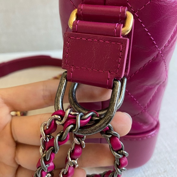 AUTHENTIC Chanel 19K Fuchsia Gabrielle Hobo Small - Picture 12 of 13